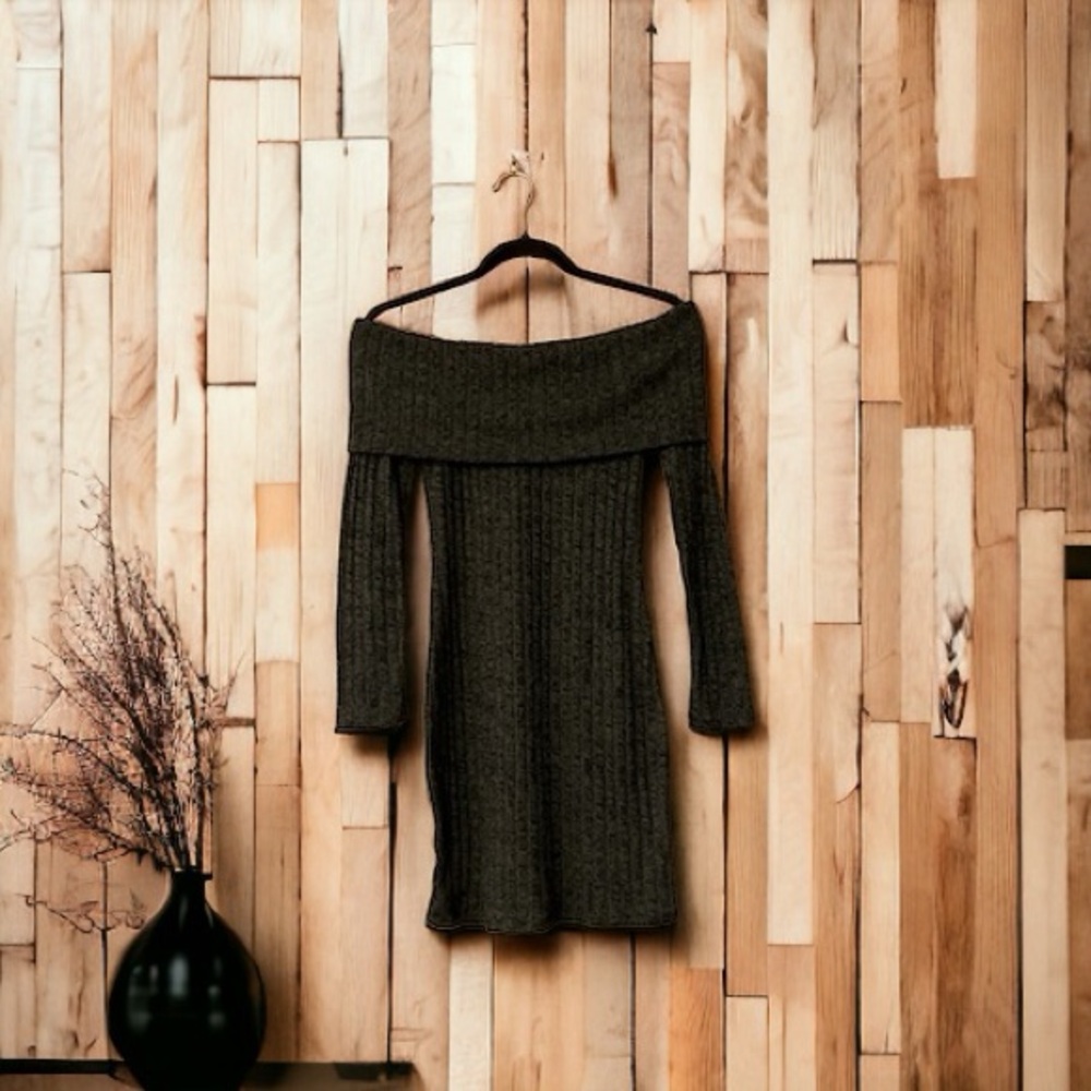 Rue 21 Green Ribbed Knit Soft & Stretchy Sweater Dress